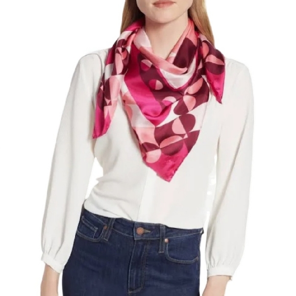 KATE SPADE Silk Geo Spade Scarf - Picture 1 of 9